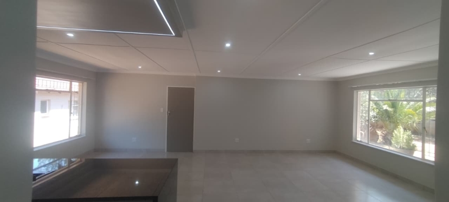 4 Bedroom Property for Sale in Fichardt Park Free State